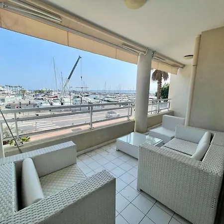 דירה Port Azur